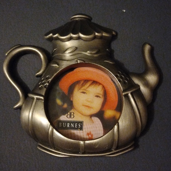 Vintage Silver Pewter picture frame - Picture 2 of 6